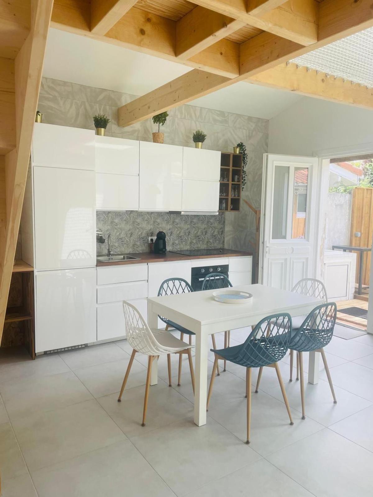 Cabane De Penelope Avec Spa Prive Centre-Ville Et Plage Андерно-ле-Бэн Экстерьер фото